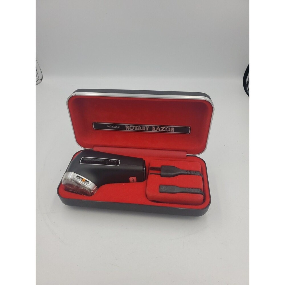 Norelco Rotary Razor Tripleheader HP VTG W/ Case & Brush Tested Works!